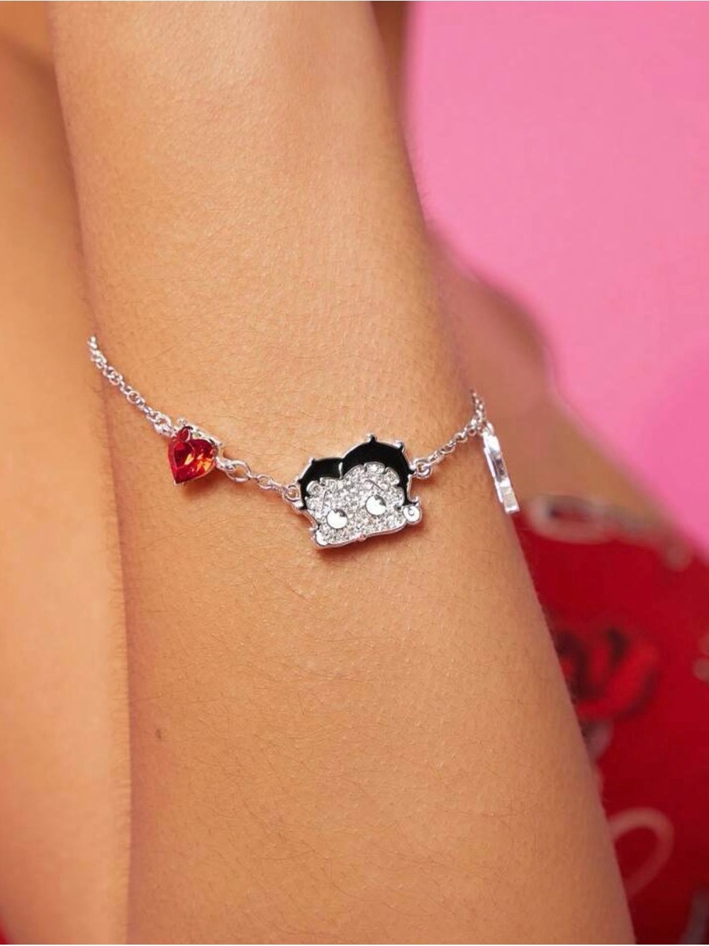 Silver Cute Face & Red Heart Charm Bracelet - Women's Jewelry